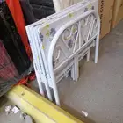 يتوفر سراير خشب