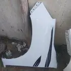 رفرف هايلوكس امامي يسار 2025 ويمين 2017