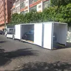 سطحه مغطاه من جده الى دبي وبلعكس