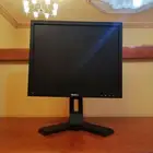 شاشات كمبيوتر مستعملة من ديل سامسونج سونيك مختلفة الاحجام