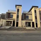 للبيع شقه دور ارضي VlP حوش ومدخل سياره 6غرف قرب مطار أبها
