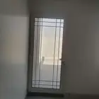 زجاج المنيوم