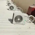 فك وتركيب جميع انواع المكيفات بدقة عالية وباقل الاسعار