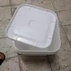 سطول بلاستيك 10 ك شبه جديده