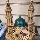 مجسم المنارتين مع القبة الخضرا