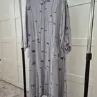 جلابية متوسطة الطول شبه جديدة