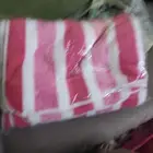 مناشف جديده منشفتين كبيره وصغيره طقم واحد