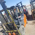 رافعة شوكية فوركلفت للايجار اليومي والشهري