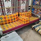 طاولات وكراسي
