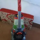 مكنسة بيسيل للتنظيف للسجاد والموكيت