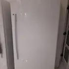 ثلاجة مع فليزر استعمال نظيف وحالة ممتاز