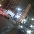 محل مركز دبي لزينة السيارات