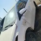 يوجد لدينا قطع غيار تايوتا يارس 2015