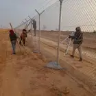 تسوير المزارع والأراضي البيضاء وتركيب شبوك الملاعب