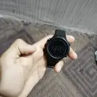 ساعه جديده مع كرتونها لم تستخدم ابدا