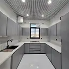 للبيع روف علوى مع ملحق مدخل مستقل بمدخل سياره 8غرف باحدرفيده