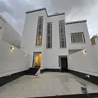 للبيع روف علوى مع ملحق مدخل مستقل620 ألف خلف مستشفى الألماني