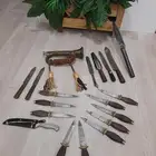 16 سكين ورمح ومبرد وبوق