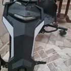 دراجة كهربائيه قويه ونظيفه تعمل بالشحن كهربا لها اضائه ويوجد