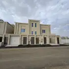 للبيع روف علوى مع ملحق مدخل مستقل 8غرف أحد رفيدة من 650 ألف