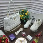 هدايا نسائيه ماركة شانيل شامل التوصيل والشحن