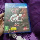 لألعاب بلاستيشن 4 مستخدمه