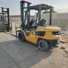 متوفر جميع انواع المعدات