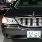 تاون كار 2007 سعودي لارج نظيف جدا .. لون مميز