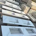 ونفصل لك طاولات مكاتب وطاولات طعام ومغاسل ومطابخ حسب الطلب