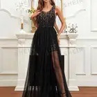 فساتين وشنط بلوزات نسائيه
