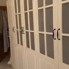 غرفه نوم لون ابيض وطني شبه جديده استخدام حشمه