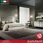 غرفة نوم إيطالية كالجديدة للبيع