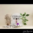 مصممة جرافيك مبدعة