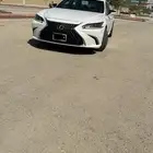للصامل للبيع لكزس ES ستاندر لؤلؤي 2022 ماشي 19000 كيلو