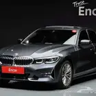 320i 2022 BMW