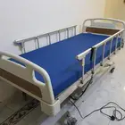 سرير طبي كهربائي شبه جديد
