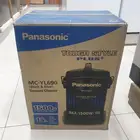 مكنسة كهربائية