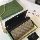 شنط نسائي