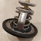 للبيع قطع كيا سورنتو 2016