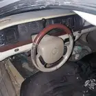 فورد فيكتوريا للبيع قطع غيار