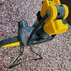 عجلة متر قياس الرضيه اكتروني نظيف على الشرط