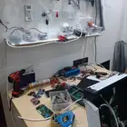 صيانه وإصلاح جميع شاشات المحطات والدعاية