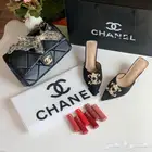 عرض شنطه كلاسيكيه شانيل خامه نظيفه