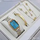 طقم نسائي فاخر