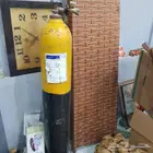 للبيع اسطوانة هيليوم كبيرة