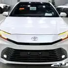 تويوتا كامري ( قراندي ) موديل 2025 أقل الأسعار.