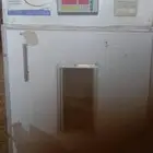 للبيع فقاسه توماتيك