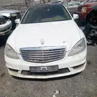لدينا قطع غيار مرسيدس انواع المرسيدس من موديل 2005 الى 2013