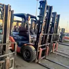 رافعات شوكية رافعة فوركلفت للايجار مشاوير شهري يومي