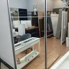 دولاب سحاب ايكيا زجاج بابين فخم شبه جديد